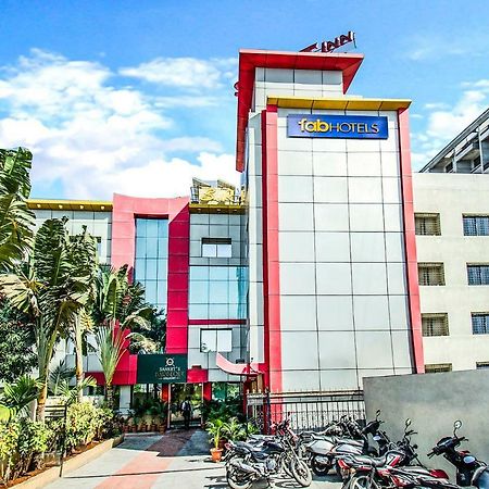 FabHotel Sanket Inn Hinjewadi Hinjawadi Buitenkant foto