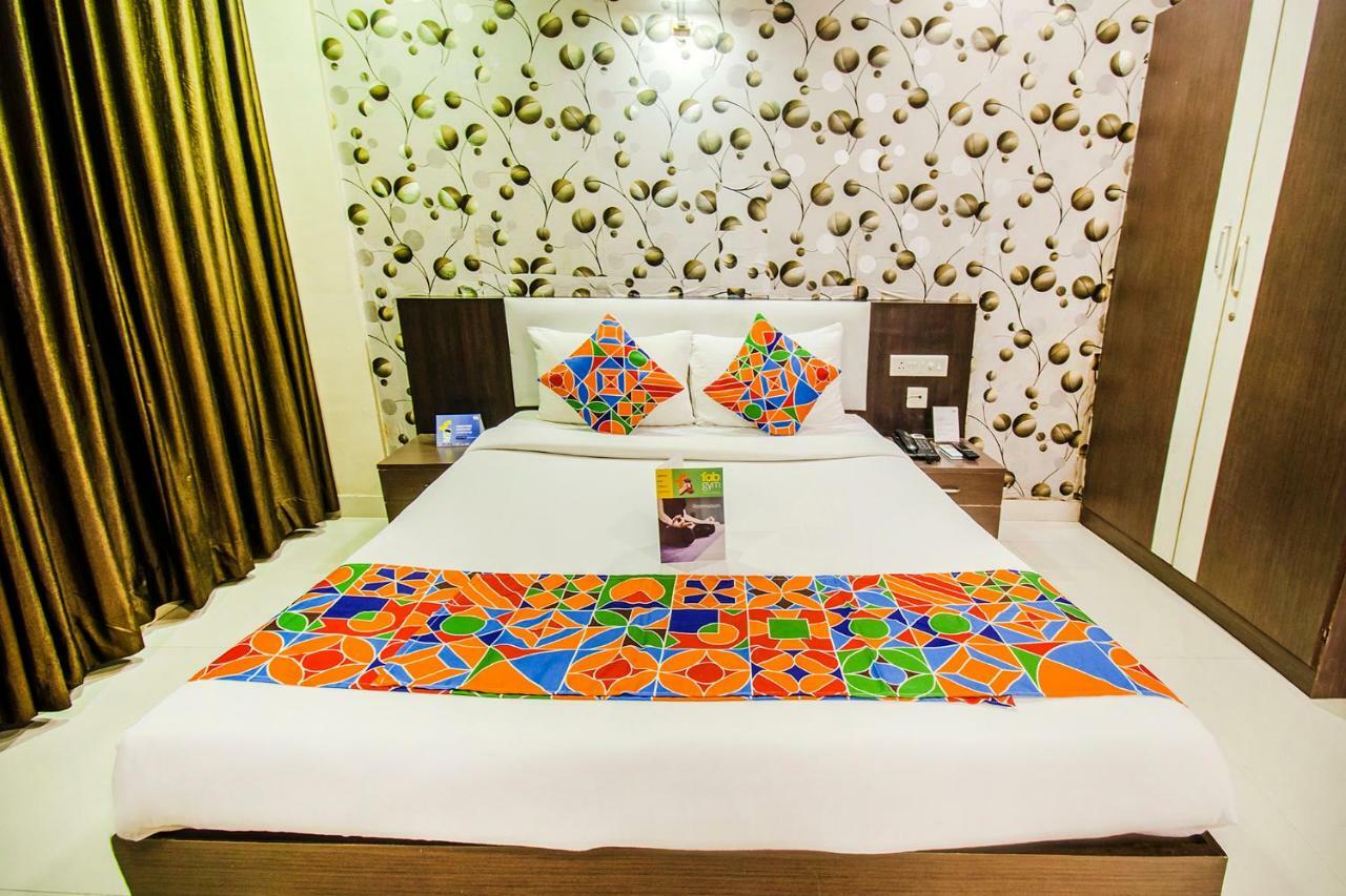 FabHotel Sanket Inn Hinjewadi Hinjawadi Buitenkant foto