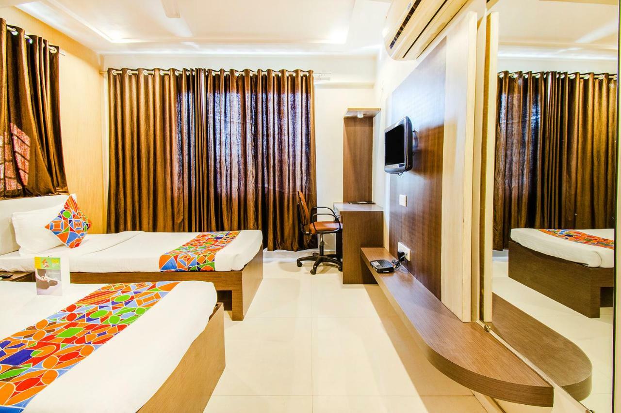 FabHotel Sanket Inn Hinjewadi Hinjawadi Buitenkant foto