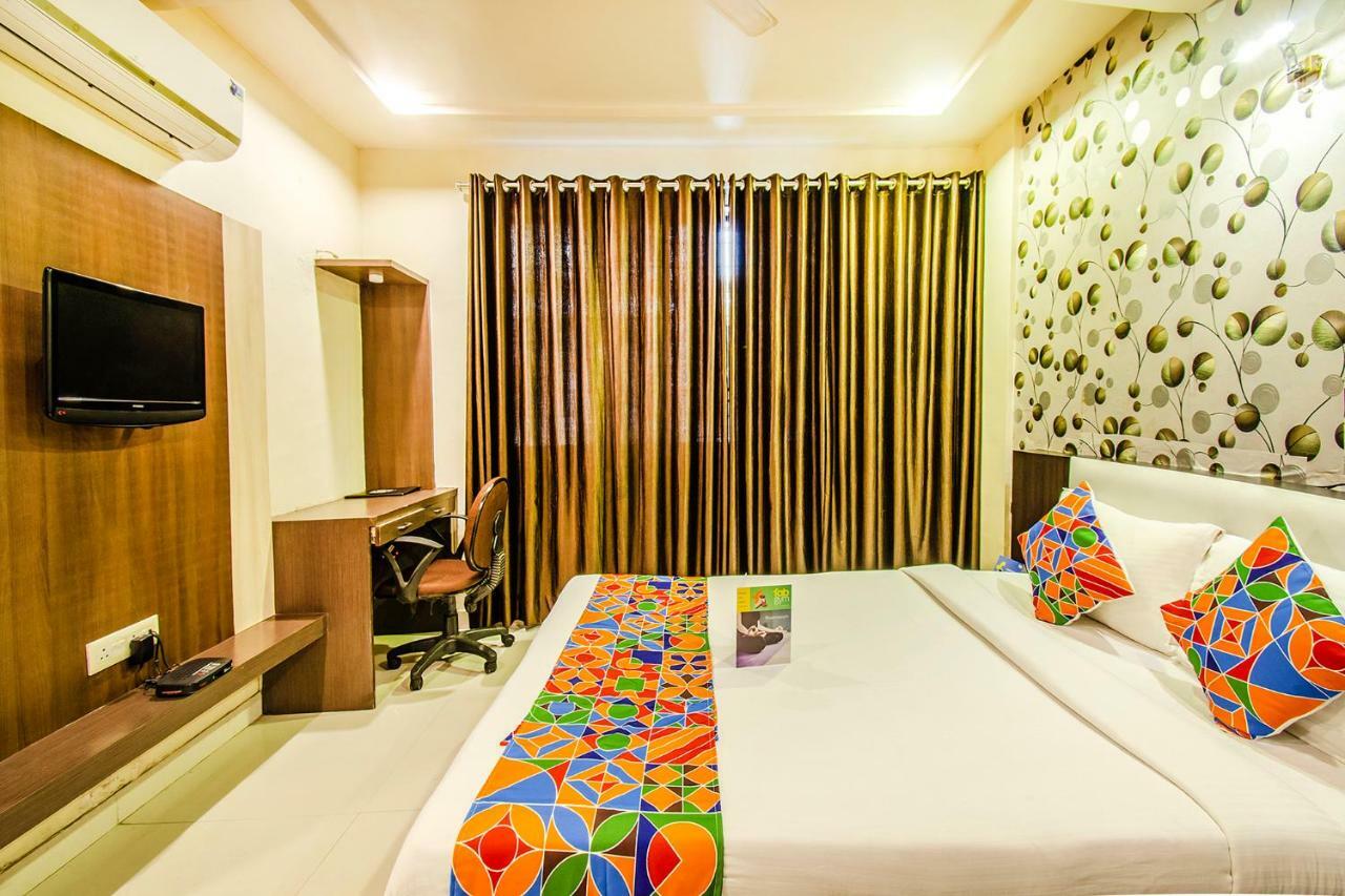 FabHotel Sanket Inn Hinjewadi Hinjawadi Buitenkant foto