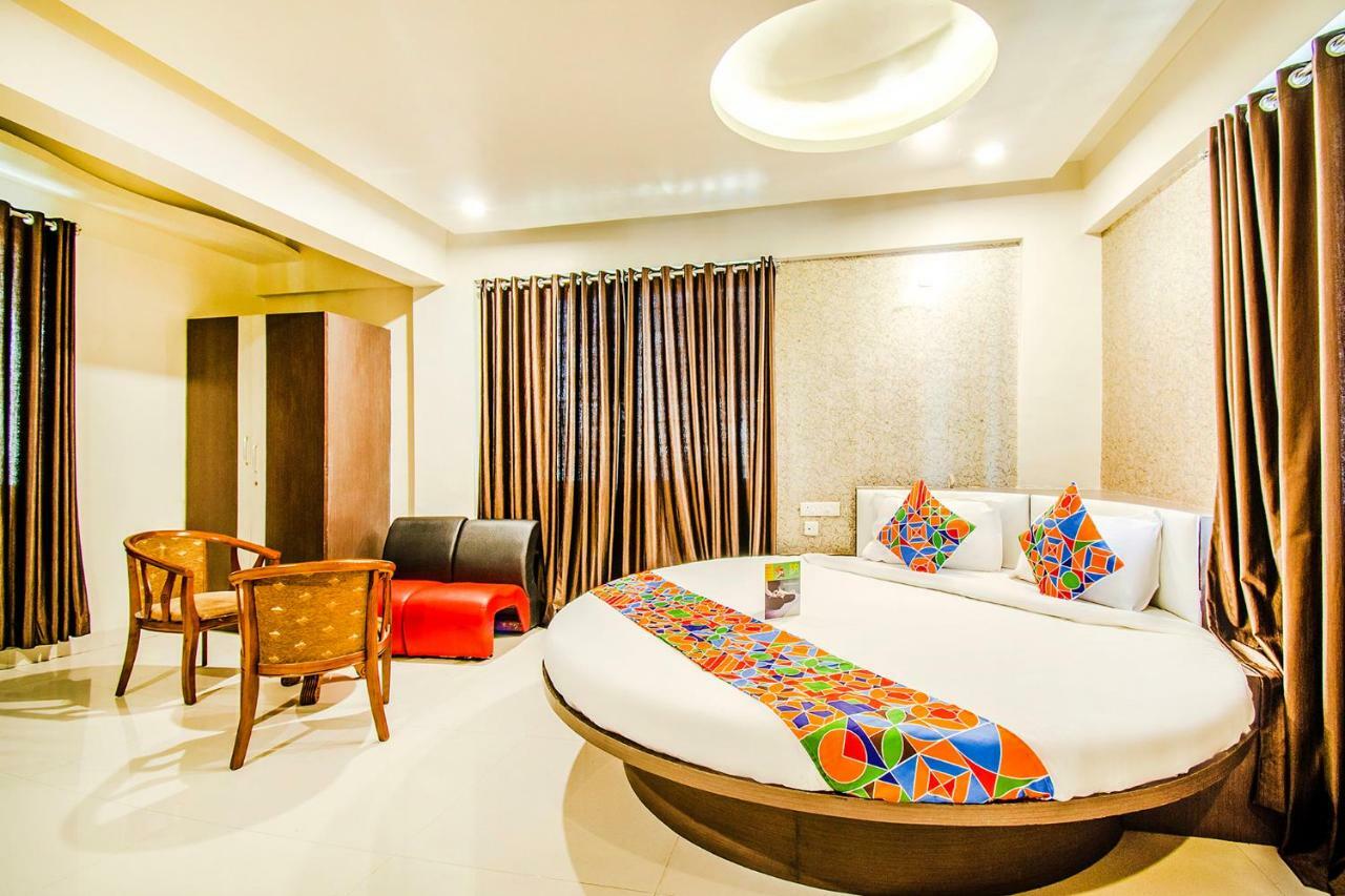 FabHotel Sanket Inn Hinjewadi Hinjawadi Buitenkant foto
